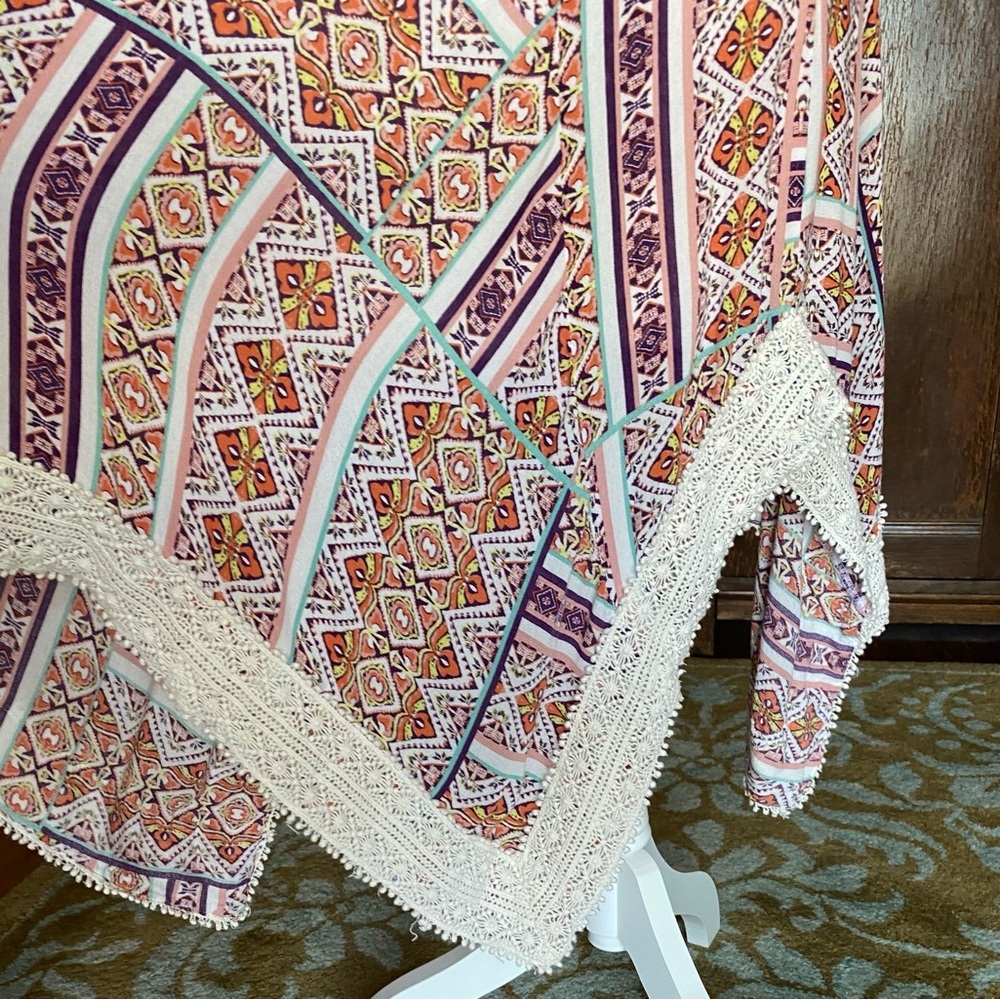 Perfect “gypsy” skirt handkerchief hem with crocheted lace trim size lar… - Picture 4 of 10